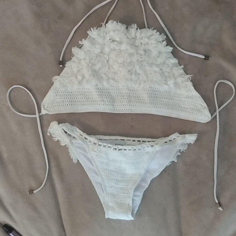 Bathing suits from ex sml, to ex lrg,, blouses, pants both from ex sml to ex lrg